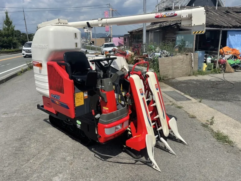 京都府 亀岡市  ヤンマー　コンバイン 