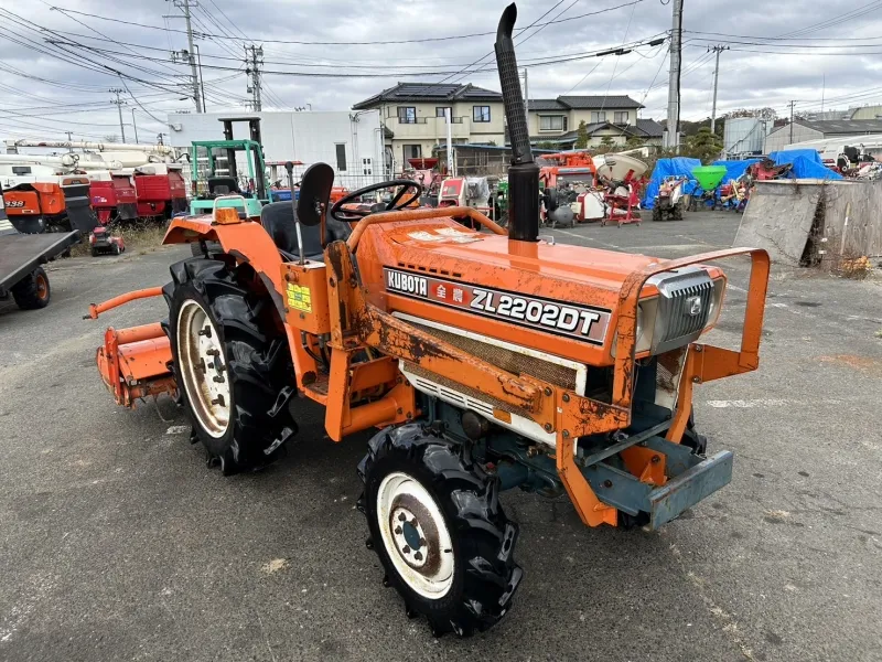  岩手県 一関市  クボタ   トラクター 