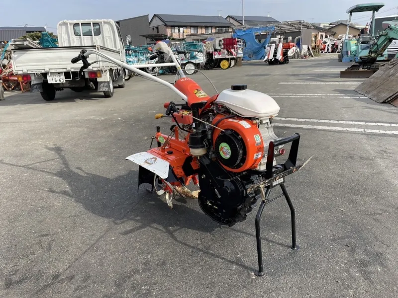 福岡県 田川郡香春町  クボタ   耕運機 