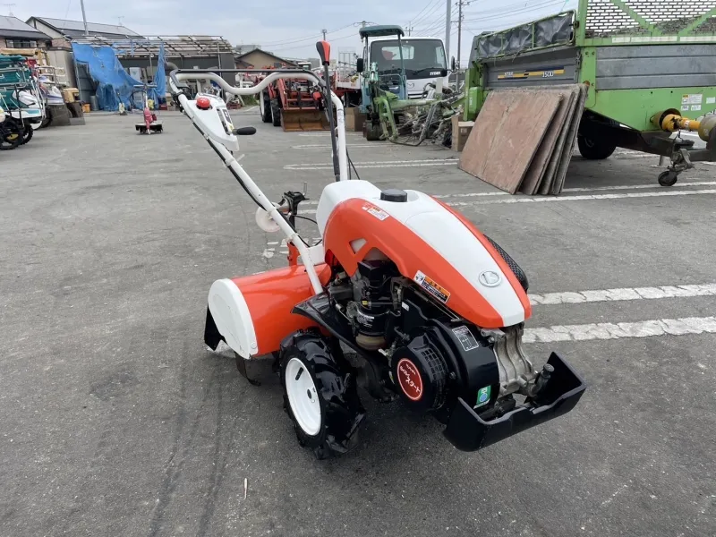 福岡県 京都郡みやこ町  クボタ   耕運機 