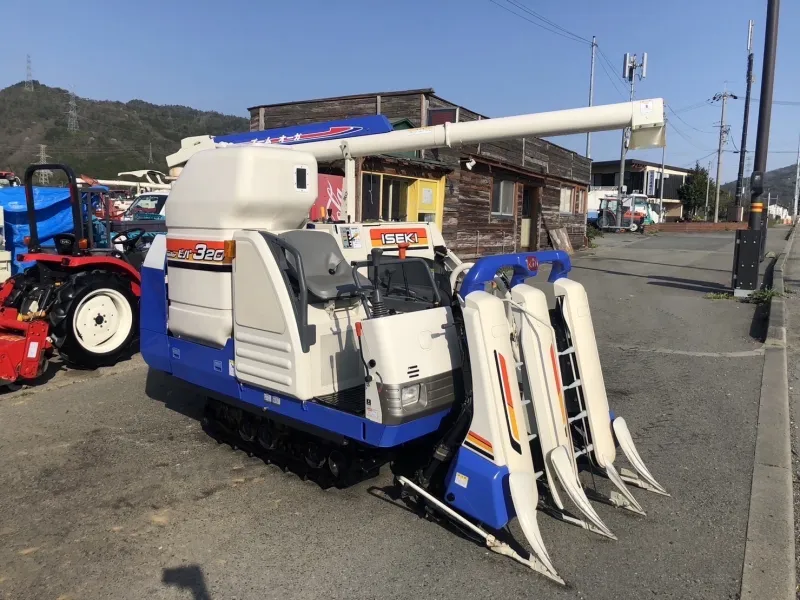 福井県 小浜市  イセキ   コンバイン 