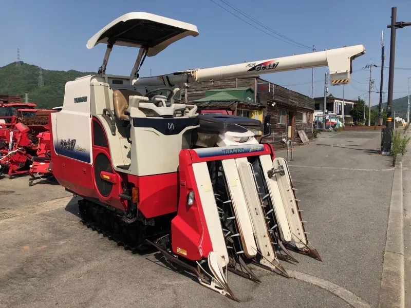  三重県 伊賀市  ヤンマー　コンバイン