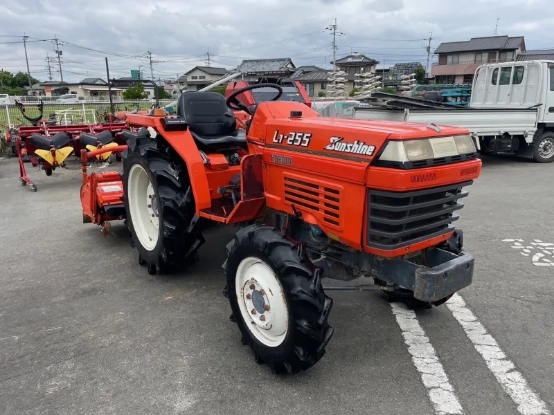  福岡県 朝倉市 クボタ  トラクター 