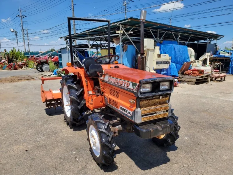 千葉県 市原市  ヒノモト 　トラクター 