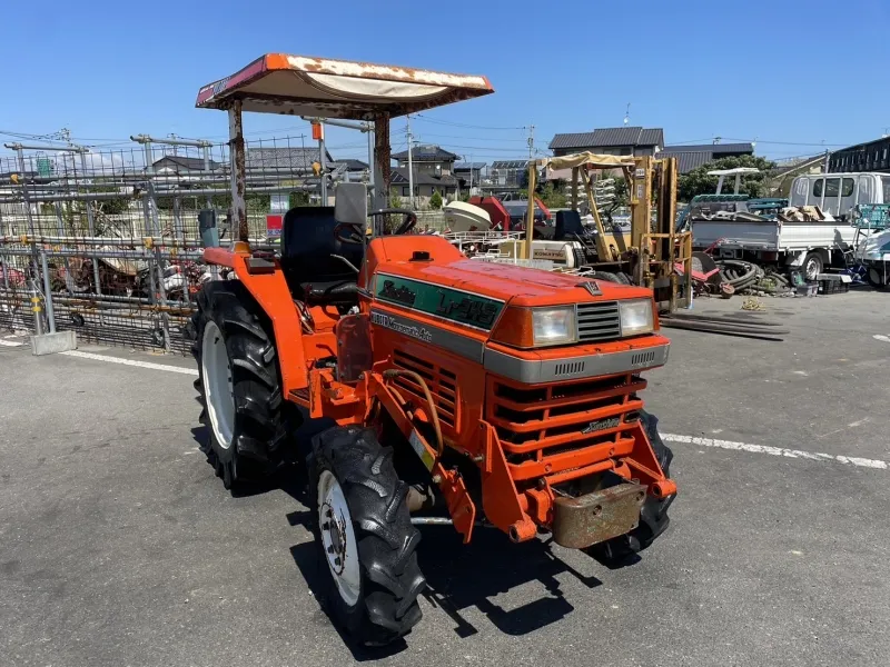  長崎県 雲仙市  クボタ 　トラクター