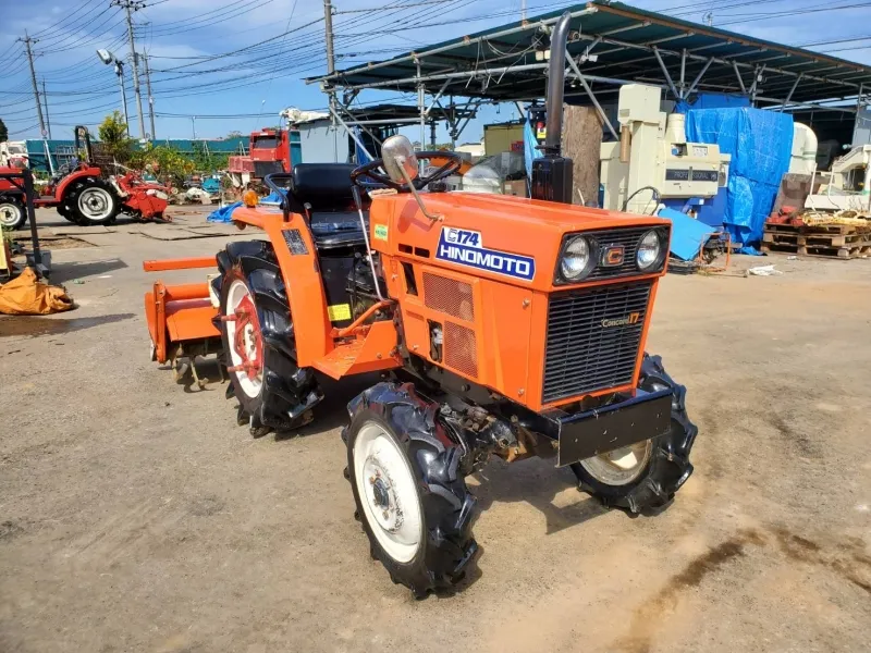  千葉県 富里市 ヒノモト   トラクター 