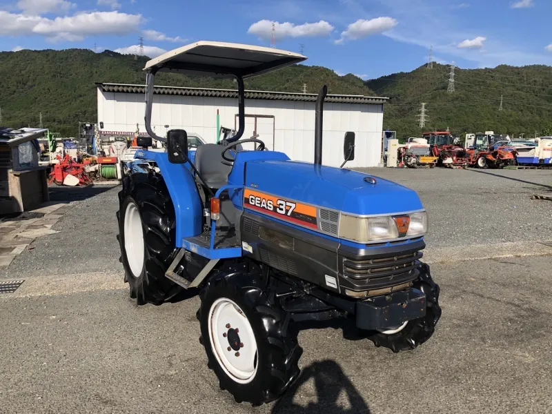 三重県 三重郡菰野町  イセキ   トラクター 