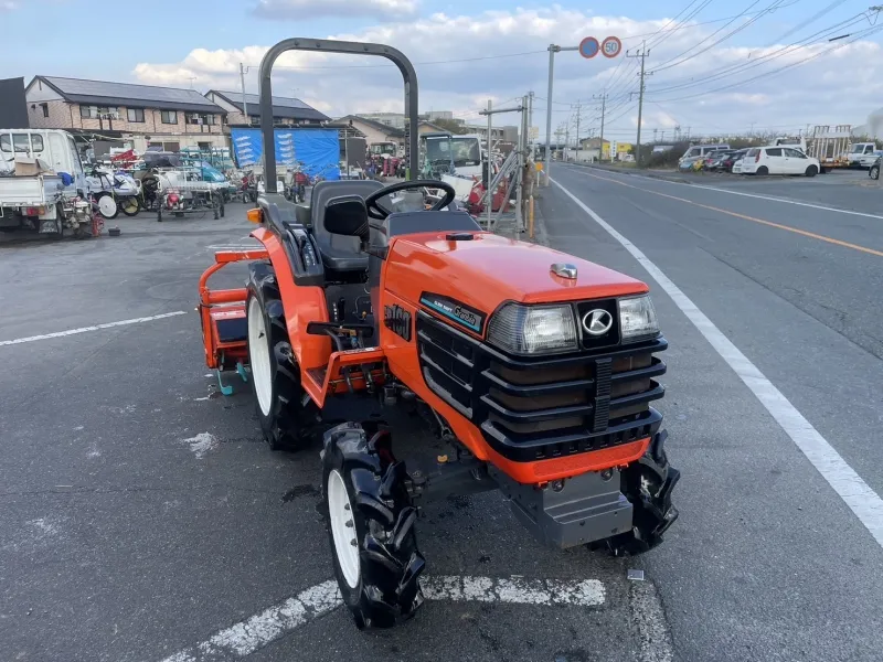  福岡県 福岡市 クボタ 　トラクター 