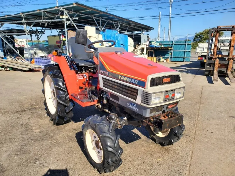 栃木県 栃木市  ヤンマー　 トラクター