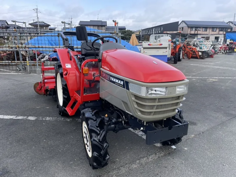 山口県 荻市  ヤンマー 　トラクター 