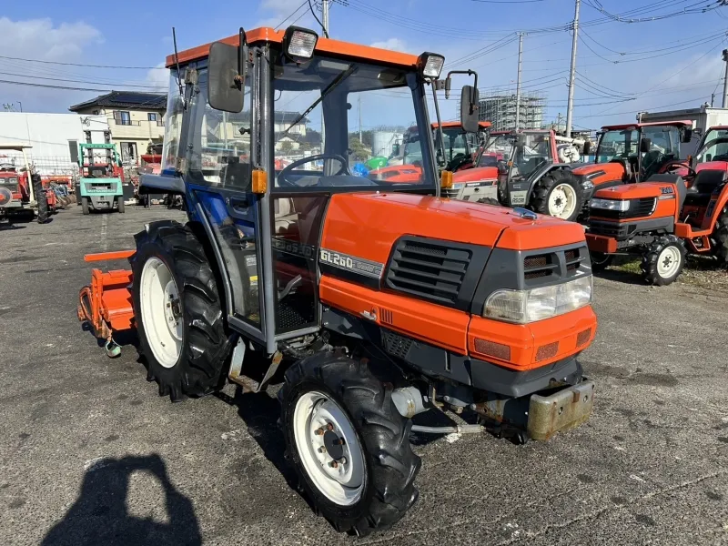  宮城県 黒川郡大郷町 クボタ 　トラクター 