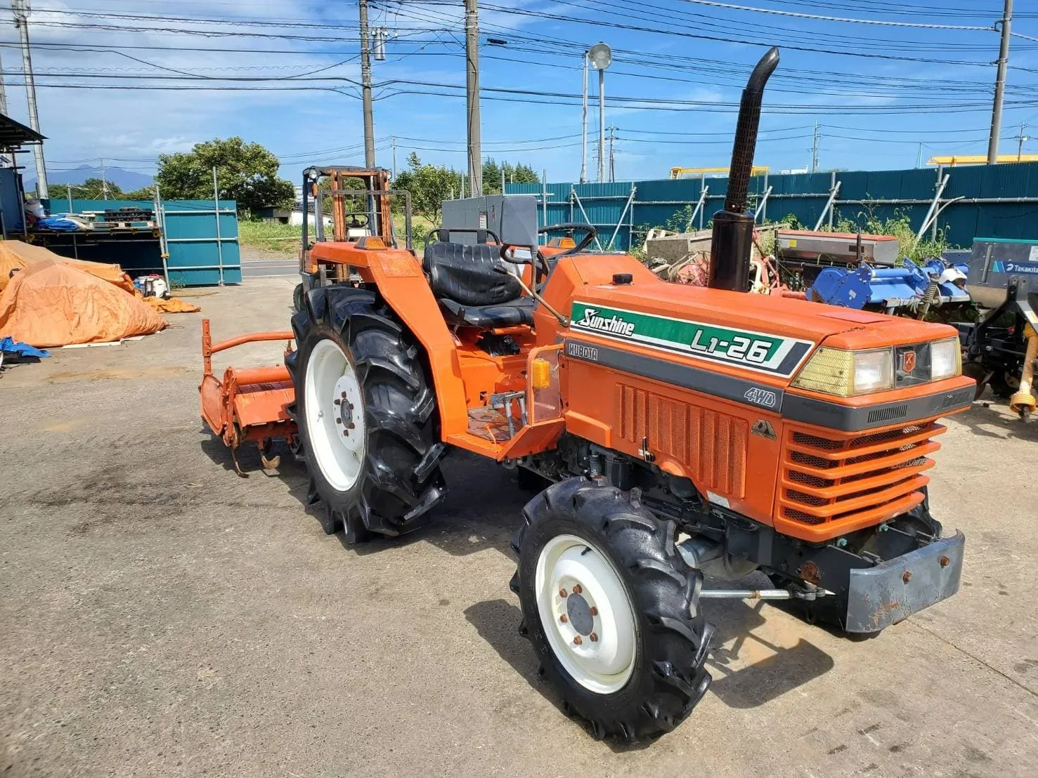 千葉県 山武市   クボタ 　トラクター