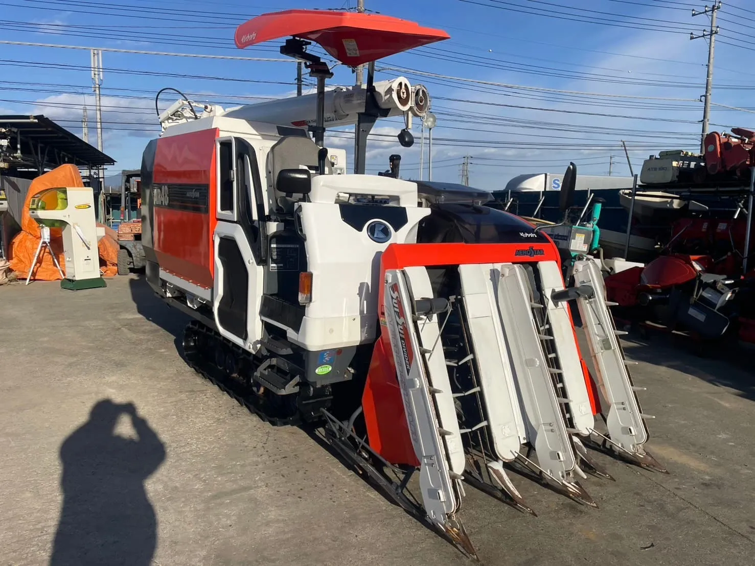  群馬県 富岡市  クボタ    コンバイン