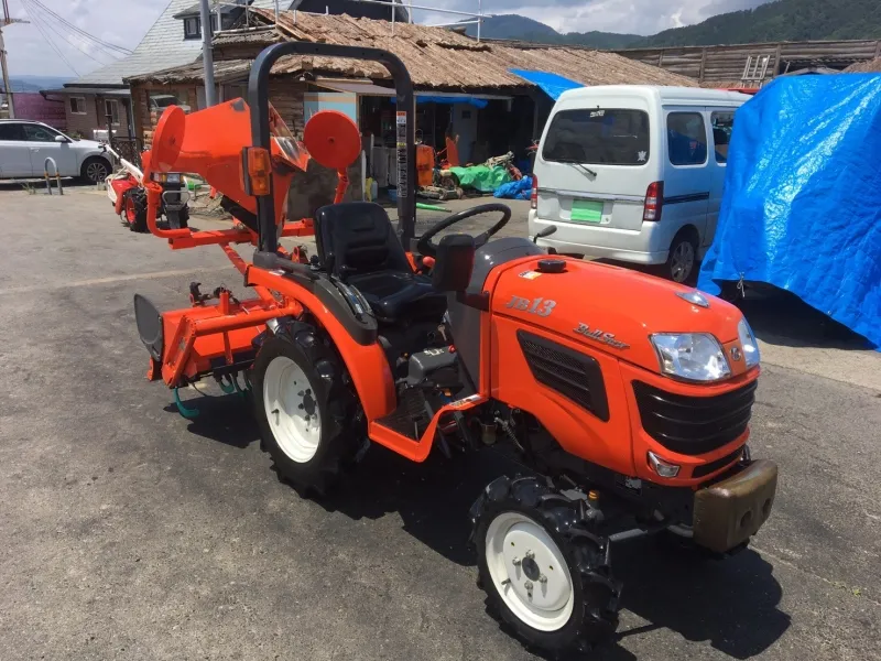 徳島県 小松島市 クボタ　トラクター