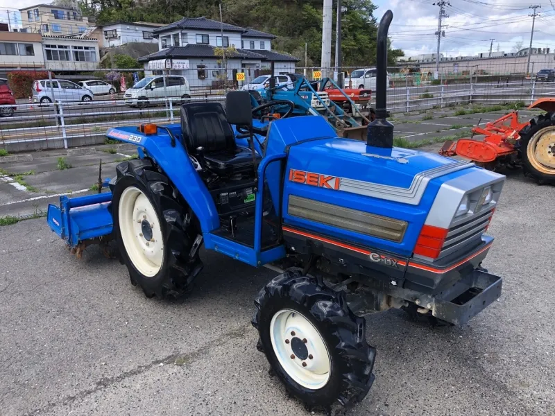 宮城県 宮城郡利府町  イセキ    トラクター