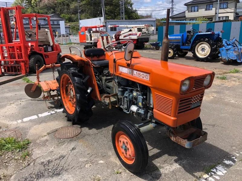  福岡県 遠賀郡芦屋町  クボタ　トラクター