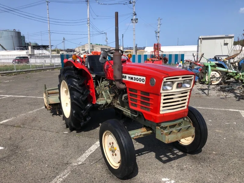  福岡県 直方市  ヤンマー　トラクター