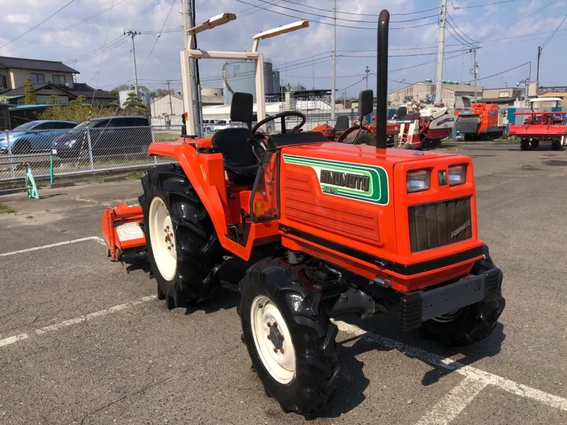  熊本県 菊池市  ヒノモト　トラクター