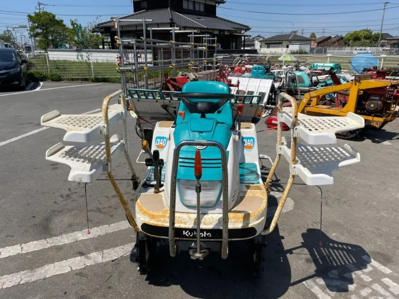 福岡県 北九州市小倉南区  クボタ　田植機