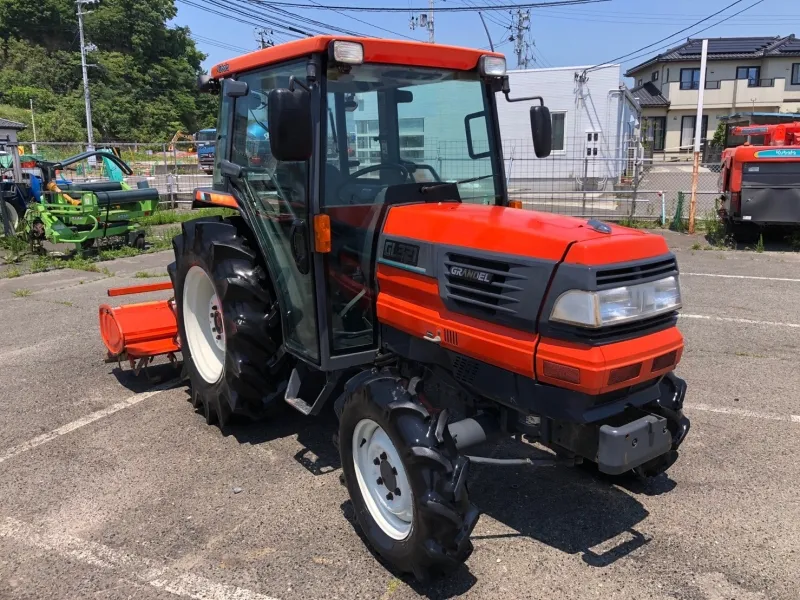 福岡県 北九州市 クボタ　トラクター 