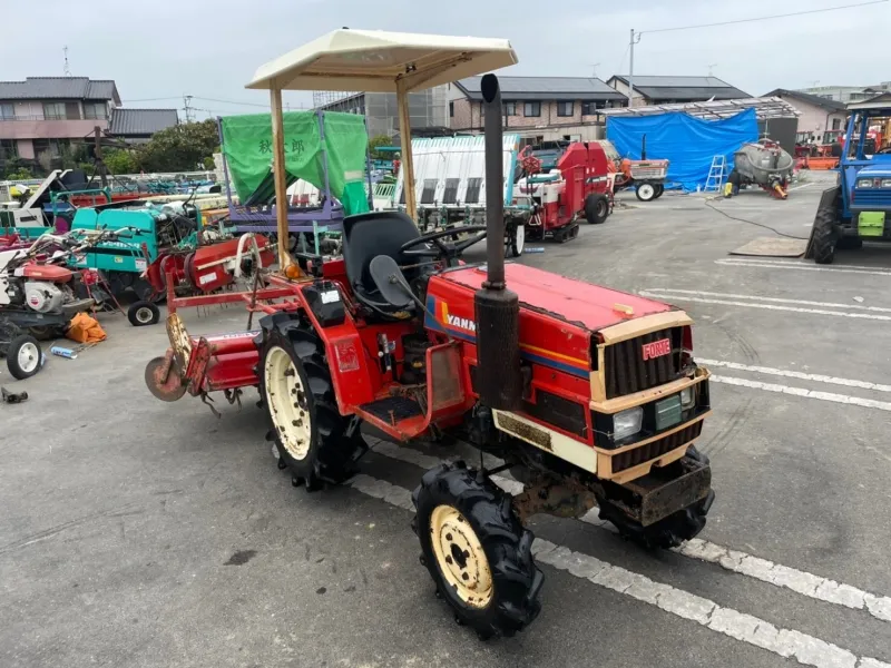 熊本県 宇城市  ヤンマー　トラクター