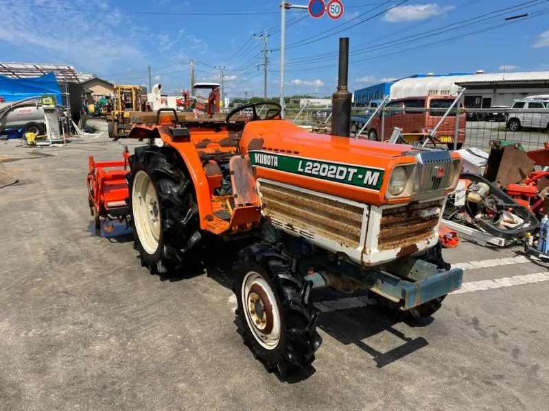 長崎県 平戸市  クボタ　トラクター