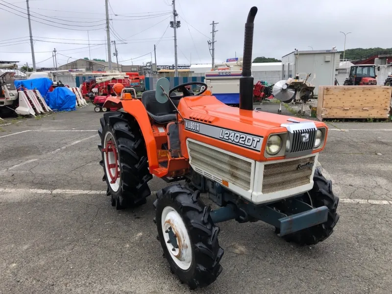 大分県 由布市 クボタ　トラクター 