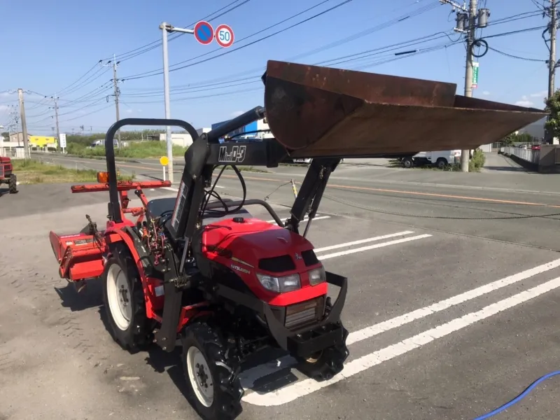 鹿児島県 枕崎市 三菱　トラクター