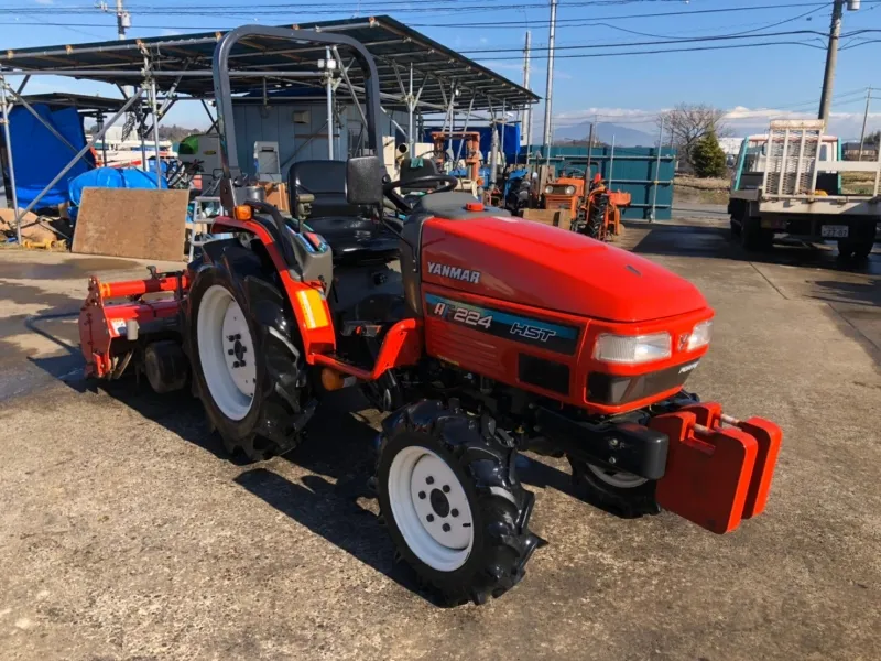 茨城県 つくばみらい市 ヤンマー    トラクター