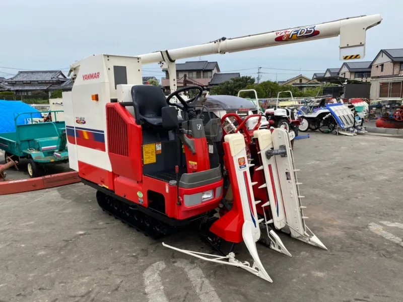 島根県 益田市  ヤンマー    コンバイン