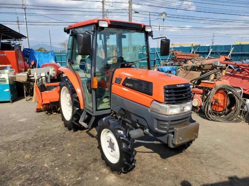  茨城県 常陸太田市  クボタ    トラクター